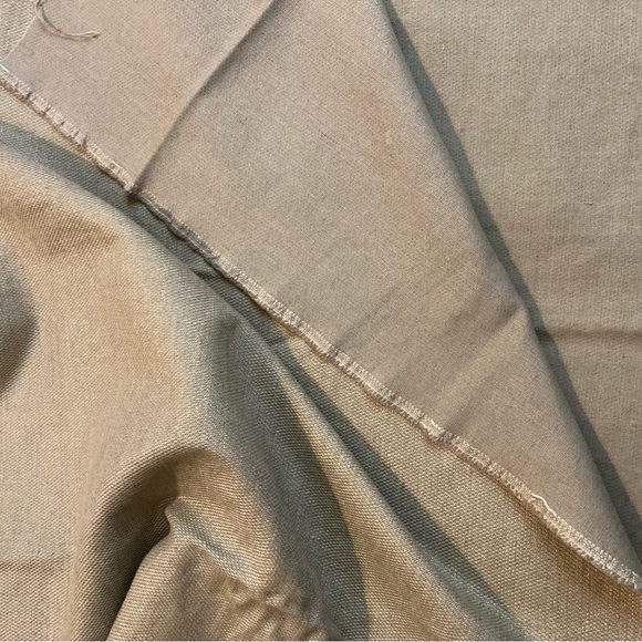 New upholstery fabric light brown/metallic gold 2 yards 76 x 56“. - Picture 4 of 6